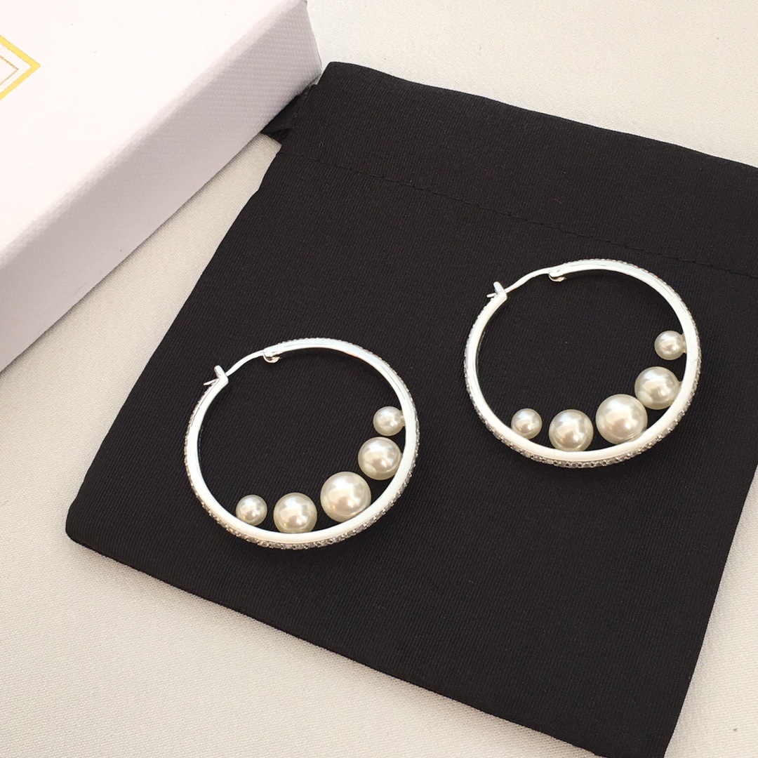 hmqViviiyNSAyin9WuaRt6t4HaNIYu4X4gkg