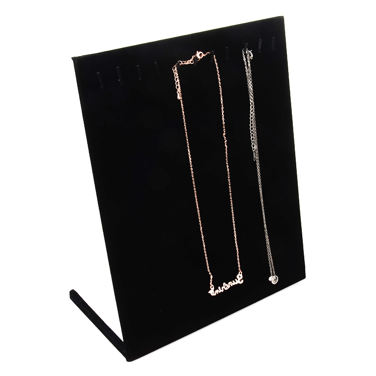 미디엄 블랙 벨벳 목걸이 진열대