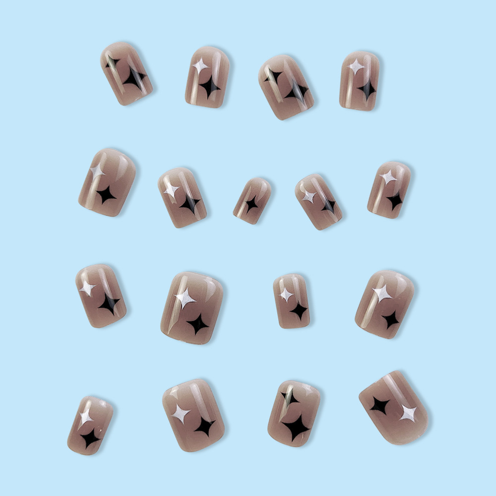 Temperamento de color frío transfronterizo para usar uñas de moda parche de manicure universal estrella gris pálida adornada con manicure dulce y fresco