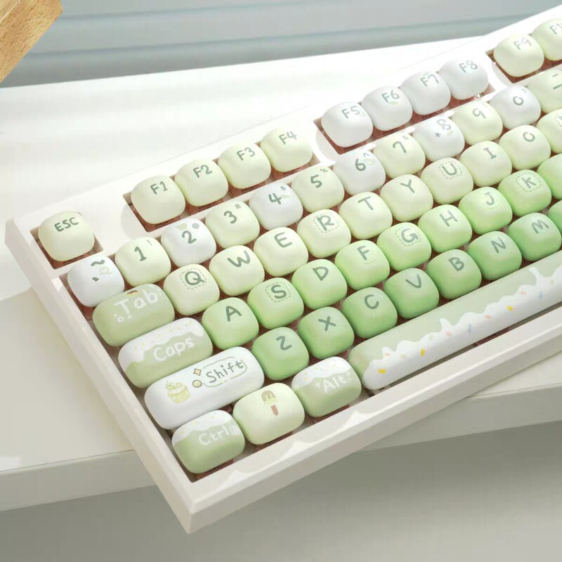 かわいいアイスクリームのデザートのテーマのキーキャップPBTの熱昇華の工芸は61 68 75 84 98 108に適応します。|undefined