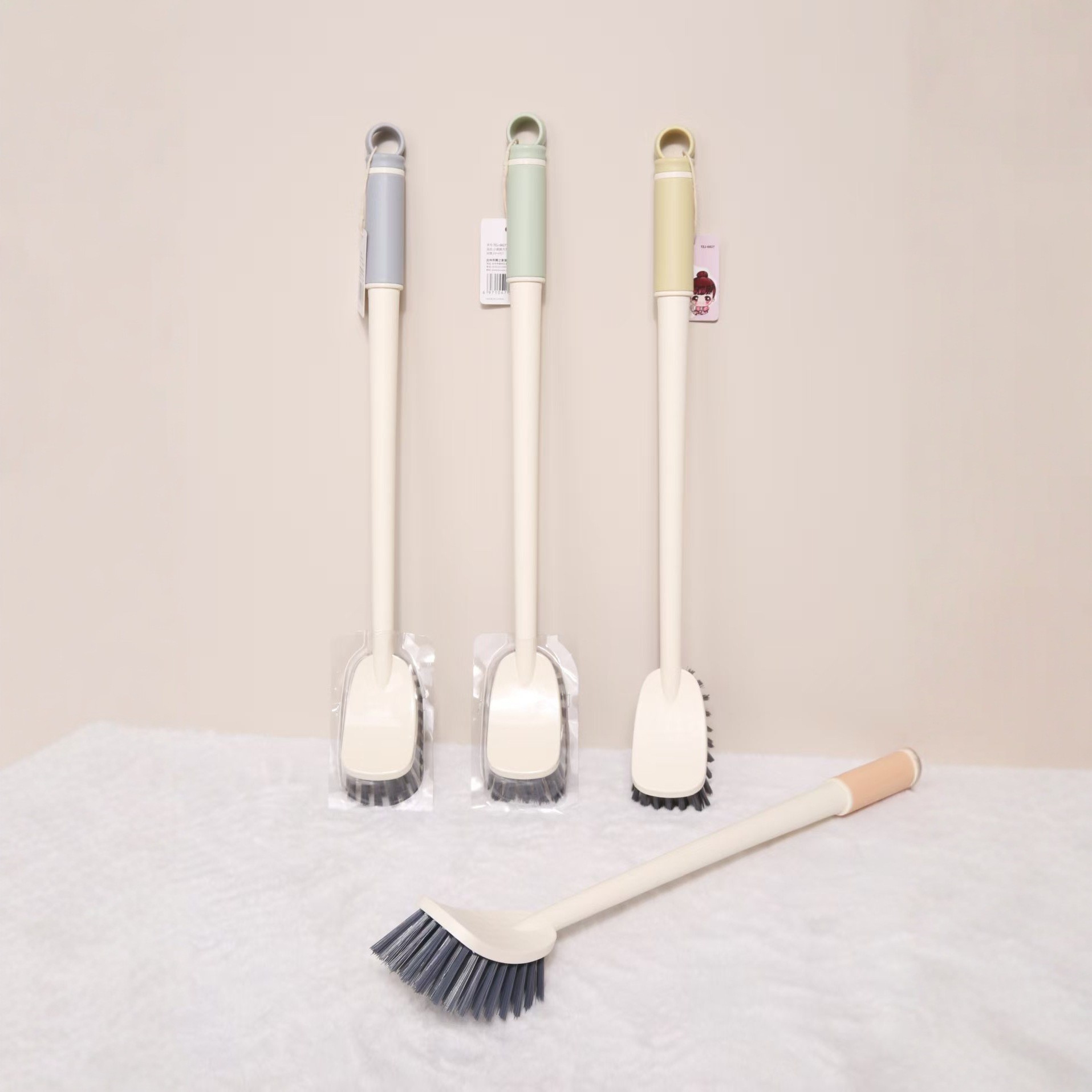 6828小颜颜套装方马桶刷