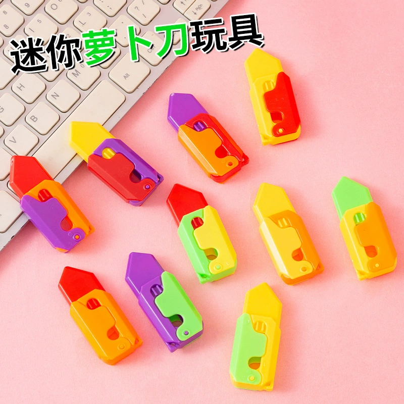 6 см миниатюрный популярный 3D гравитационный нож для снятия стресса, светящийся нож-морковка, игрушка для снятия напряжения, маленький нож-морковка