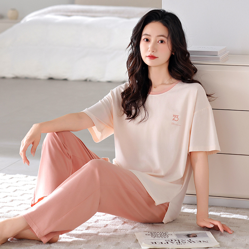 새로운 모달 파자마 여성용 짧은 소매 바지 가슴 패드 여름 얇은 캐주얼 세트 외부 착용 풀오버 홈 옷