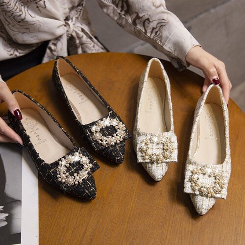 2025 Spring New Korean Style Flat Shoes with Pointed Toe, Open Mouth, Pearl Button, Single Strap, Women's Flat Shoes for Sale