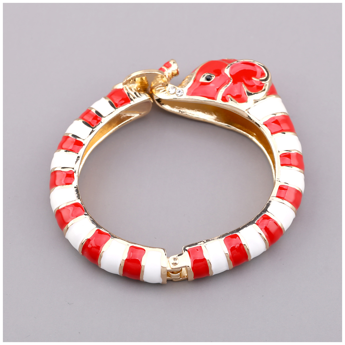 Elegant Streetwear Animal Alloy Enamel Inlay Artificial Diamond Women's Bangle display picture 40