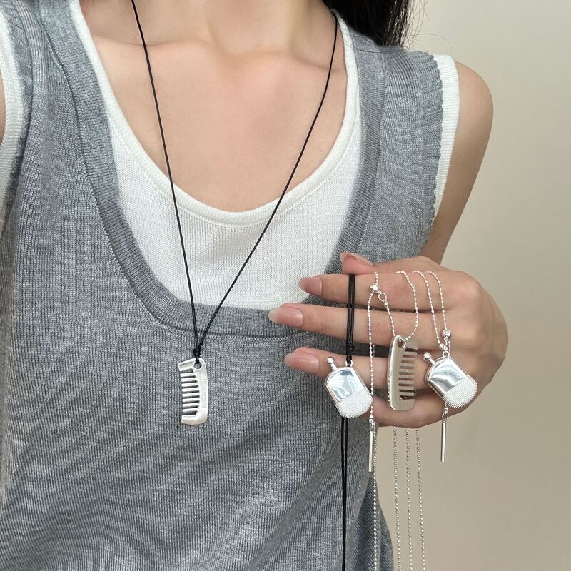 Blogger Same silver Comb Necklace Women's High-end Long Niche Design Pull-out Adjusting Clavicle Chain Jewelry Blogger Same silver Comb Necklace Women's High-end Long Niche Design Pull-out Adjusting Clavicle Chain Jewelry