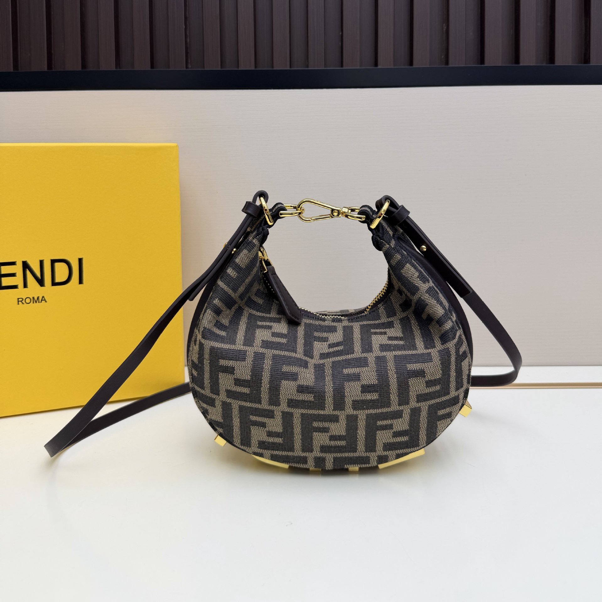 New cross-border foreign trade G-brand Ophidia tote bag in large, medium, and small sizes, large-capacity vintage shoulder and crossbody letter bag
