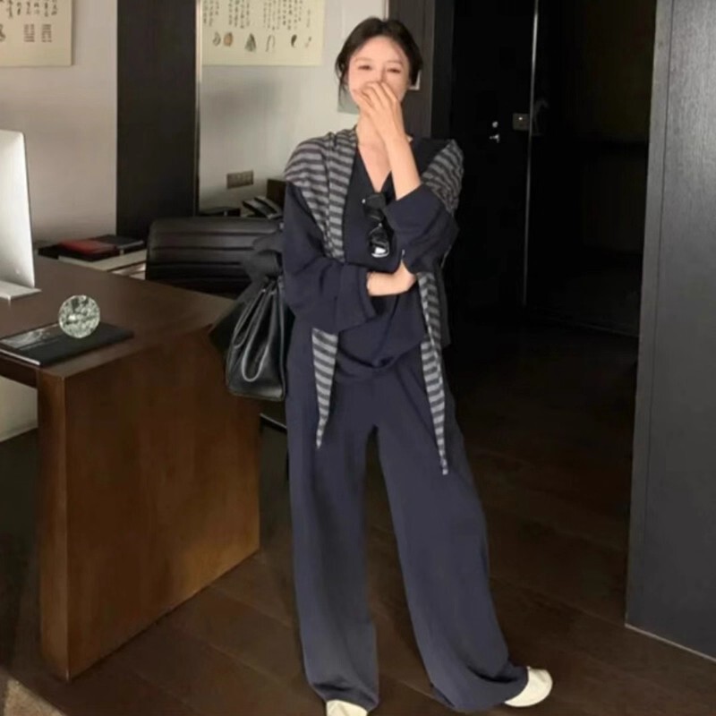 慵懒感条纹披肩女外搭2025新款围巾韩系时尚气质针织三角巾小坎肩|undefined