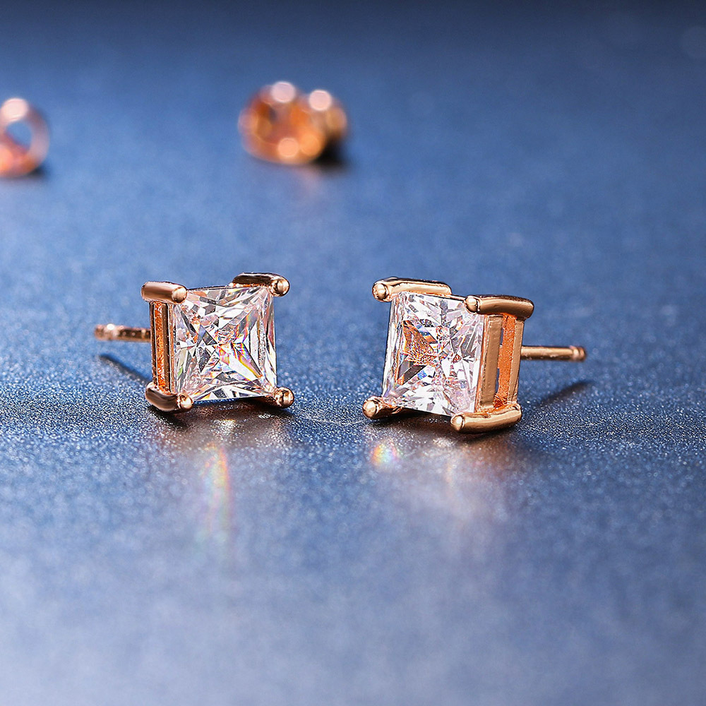 Classic Diamond Stud Earrings Geometric Zircon Fashion Jewelry_voghion.com