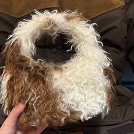 2025秋冬新款毛绒手提包网红同款撞色小方包时尚百搭通勤单肩包女