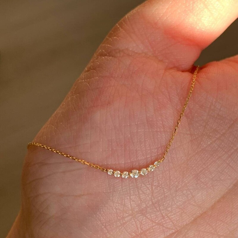 Xiaohongshu's Popular Product: Lightly Luxurious Beetroot Smile Diamond Necklace with a High-End Feel