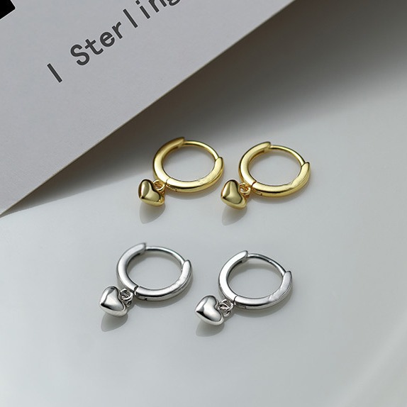 Plain Hoop Earrings Female Heart Pendant Niche High-End Simple Small Ear Buckle Earrings 2024 New Earrings Earrings