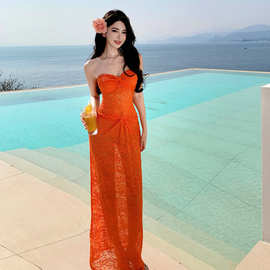 泰国三亚海边度假橘色镂空蕾丝包臀褶皱抹胸纯欲性感连衣裙沙滩裙