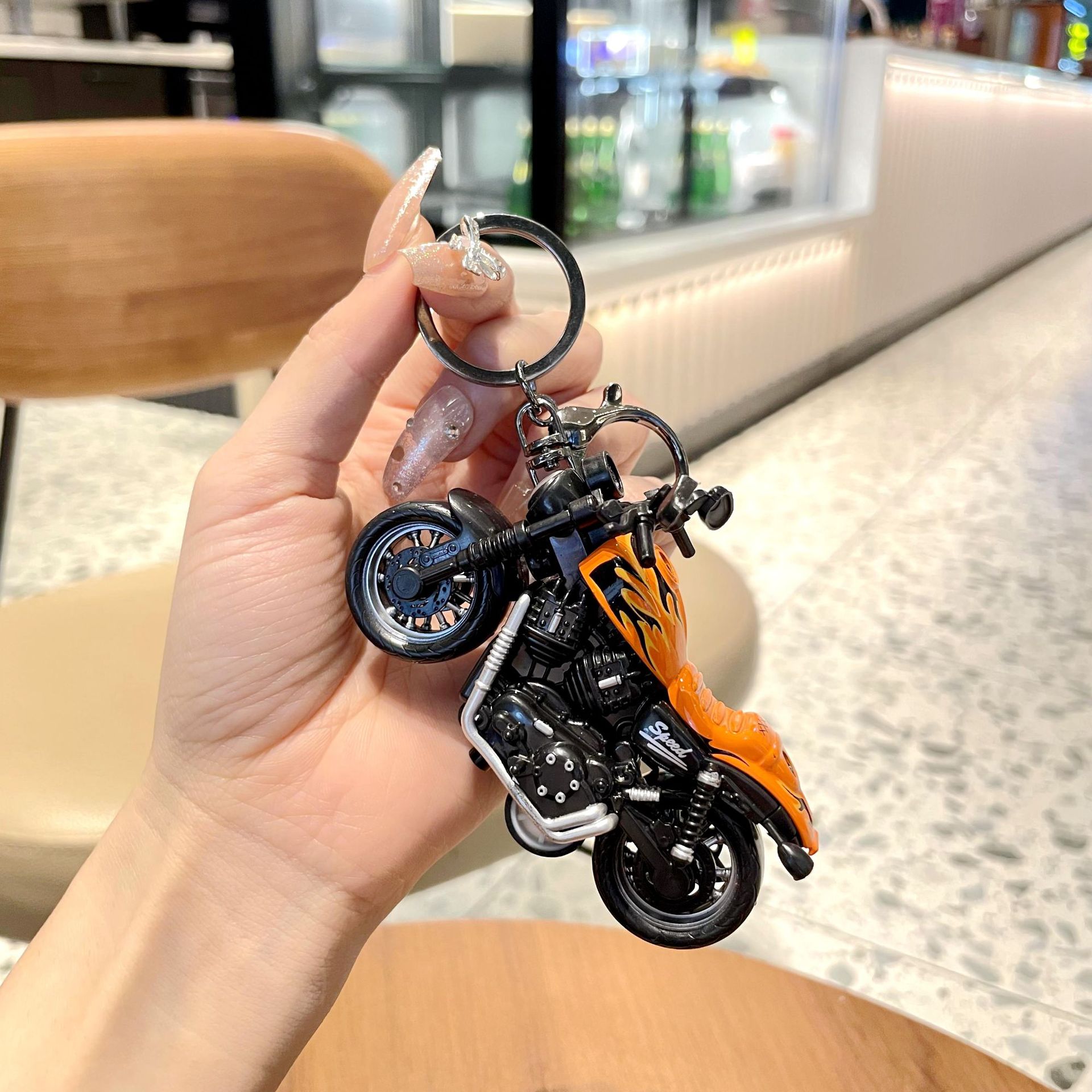 Moda Cool Harley motocicleta pull back motocicleta mini llavero creativo personalizado bolsa de juguete creativo colgante pequeña joyería