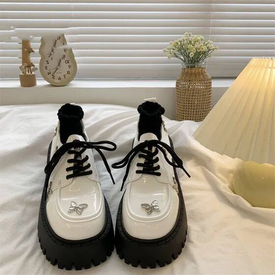 Niche Design Butterfly Small Leather Shoes for Women 2024 Autum New Versatile Retro British Style Small Height Increase