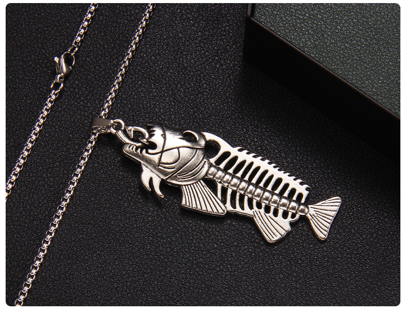 Retro Fish Bone Stainless Steel Alloy Plating Unisex Pendant Necklace 1 Piece