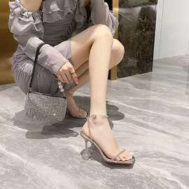 水钻透明女高根凉鞋2026年新款女时尚潮流网红爆款性感细跟超火夏