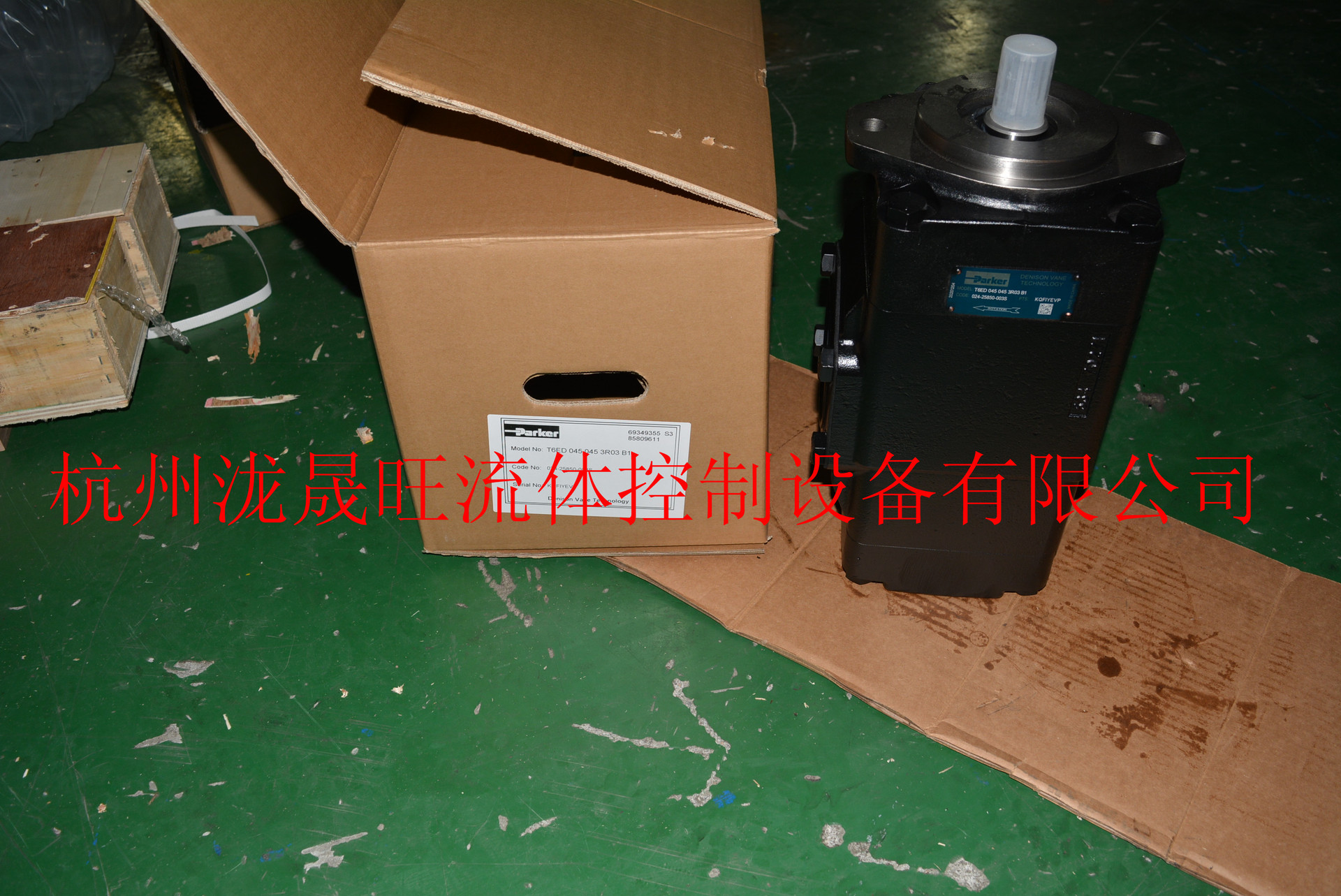 特价供应Parker(派克)高压叶片泵T6ED-045-045-3R03-B1