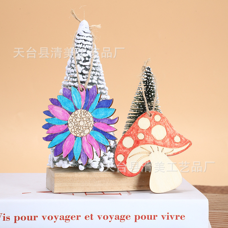 Madera de dibujos animados planta insecto pieza de madera colgante decoración niños pintado a mano material de pintura de bricolaje