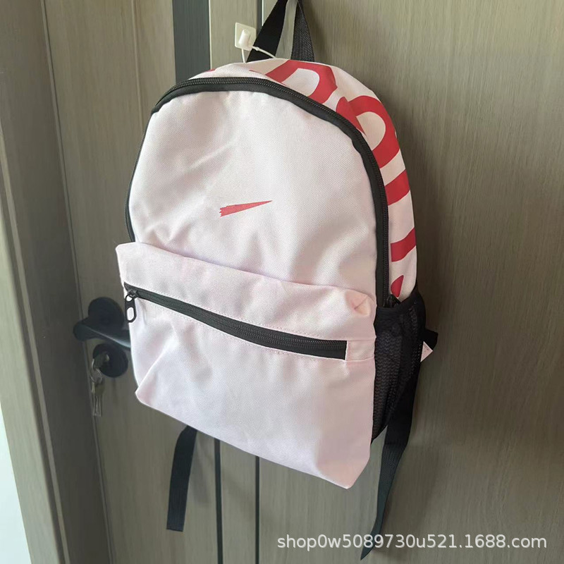 라이트 핑크 레드 라벨과 블랙