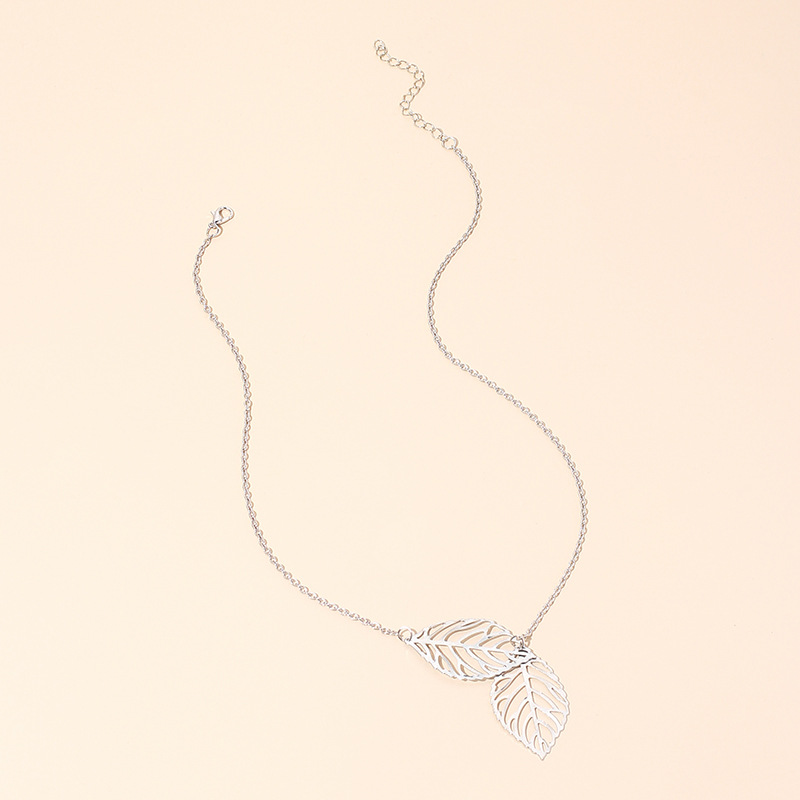7g Weight Necklace Classification Wedding, Travel Occasion Women'S Gender Silver Color Fashion Leaf Necklace 10
