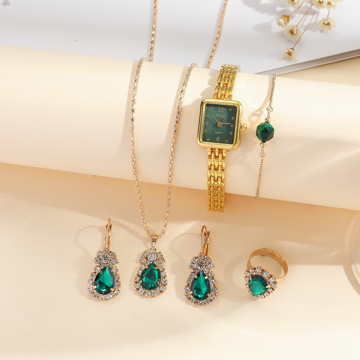 New ladies' stylish small square emerald quartz watch set 5pcs/set_voghion.com