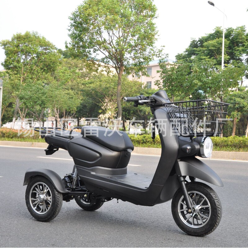 New Model Rui Cai Three-Wheeler Hot Sale Super Luxury Electric Motorcycle Cool Vehicle Motorcycle