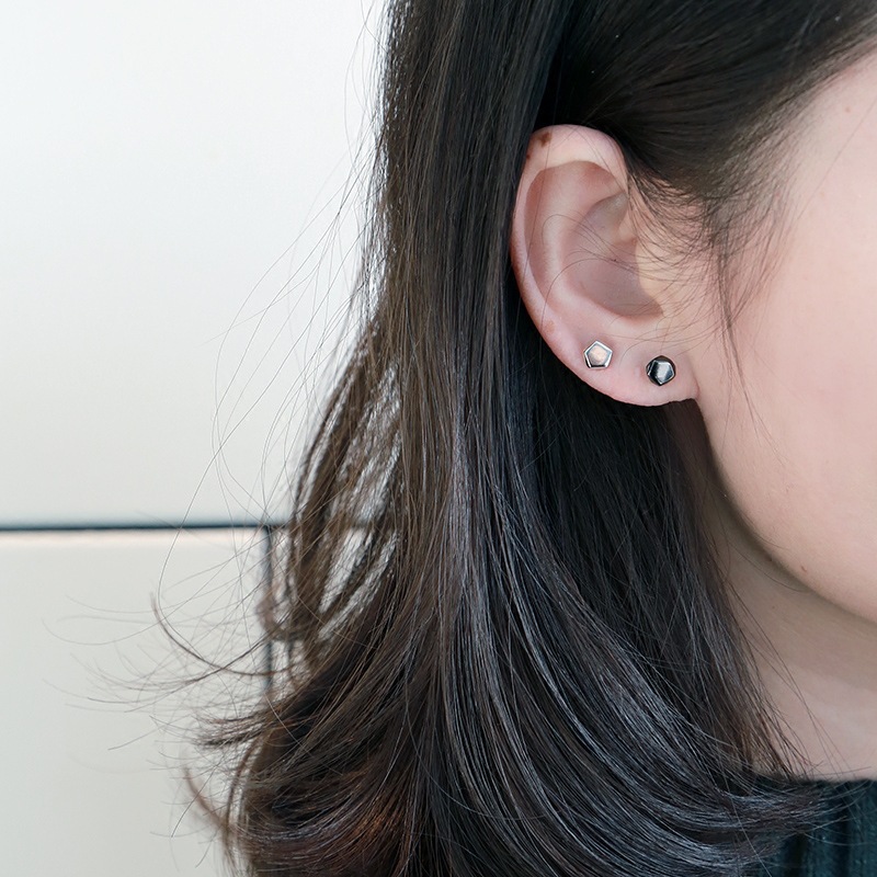 12101933393_714242273