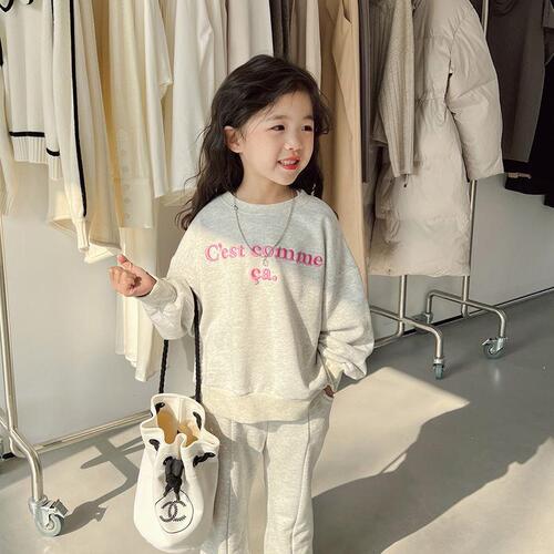 Girls' Hoodie Set 2024 Spring New Korean Style Stylish Pants Baby Casual Sports Toddler Two-Piece Set