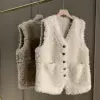 Молочно-белый