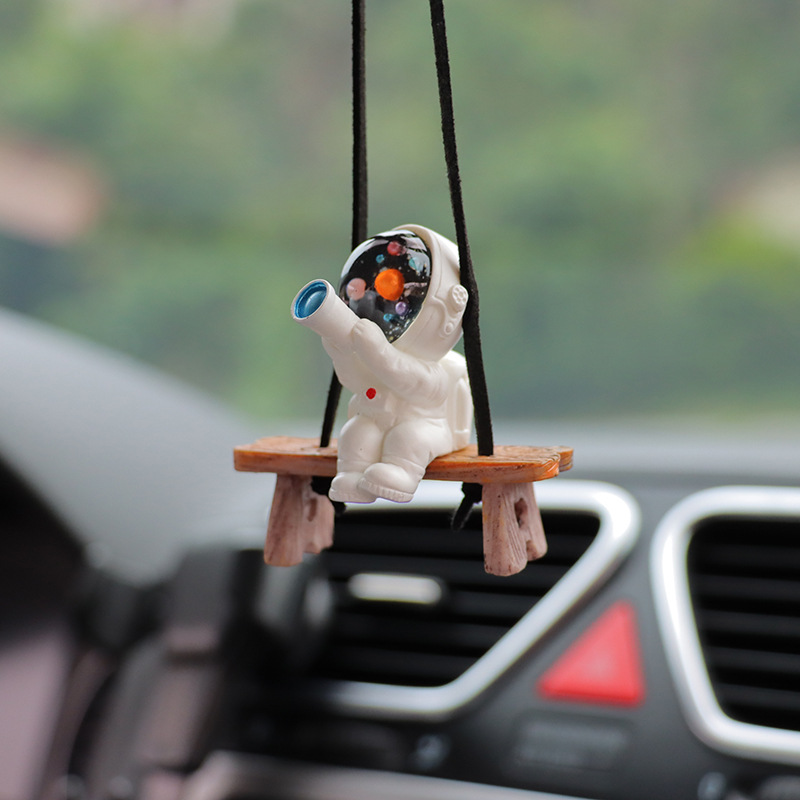 Wholesale a creative astronaut car accessories car accessories car interior accessories car accessories car accessories