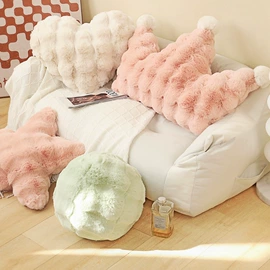 毛绒玩具;靠垫/抱枕;仿真公仔