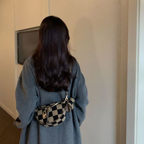 2024 new style foreign style versatile checkerboard chest bag ins fashion plaid waist bag dumpling bag crossbody bag bags