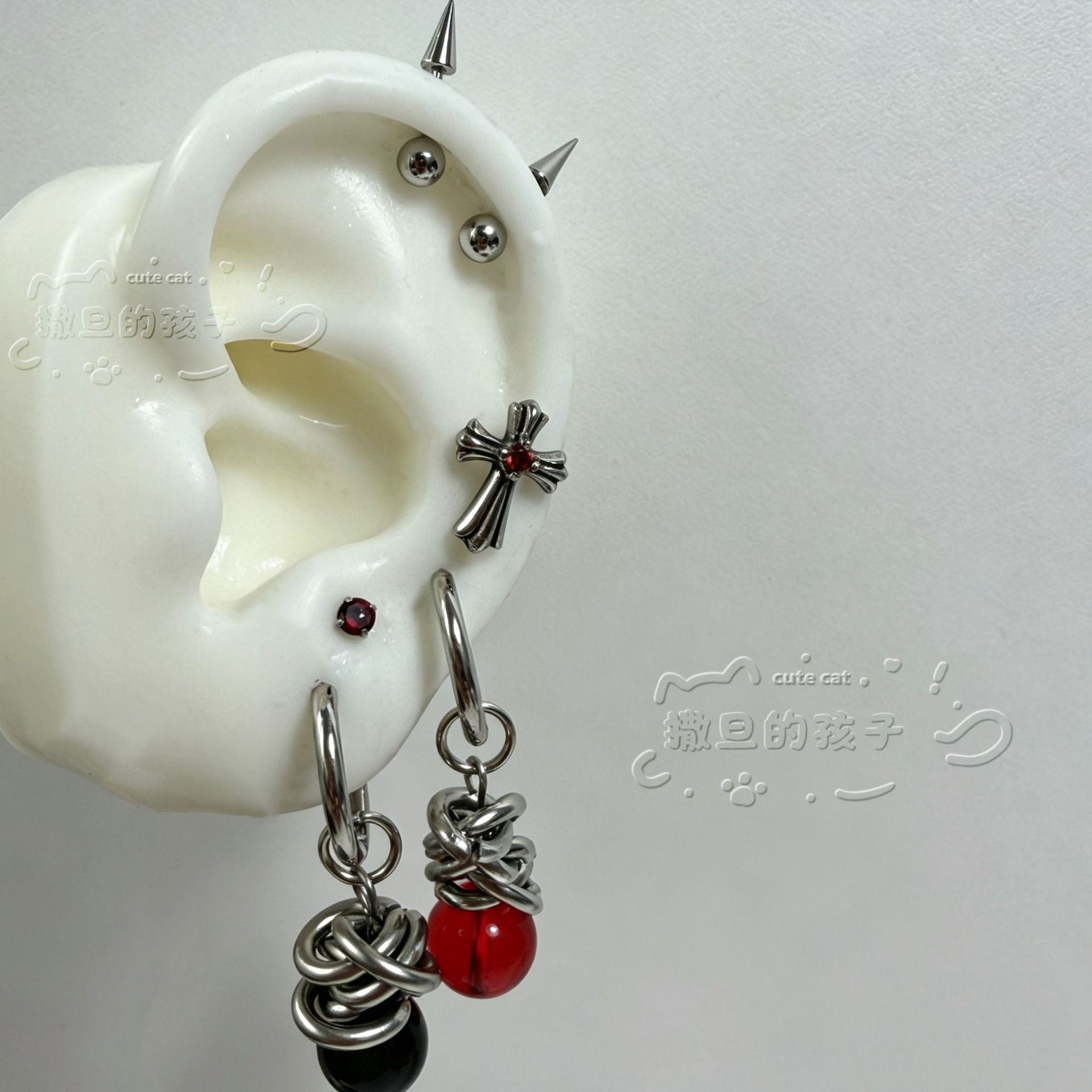 Pointed titanium steel lip stud product view