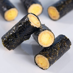 Internet-famous Seaweed Egg Roll with Custard & Pork Floss Filling – Crispy, Delightful Snack for Ladies, Kids, Pregnant Women, and Casual Enjoyment—Wholesale Available