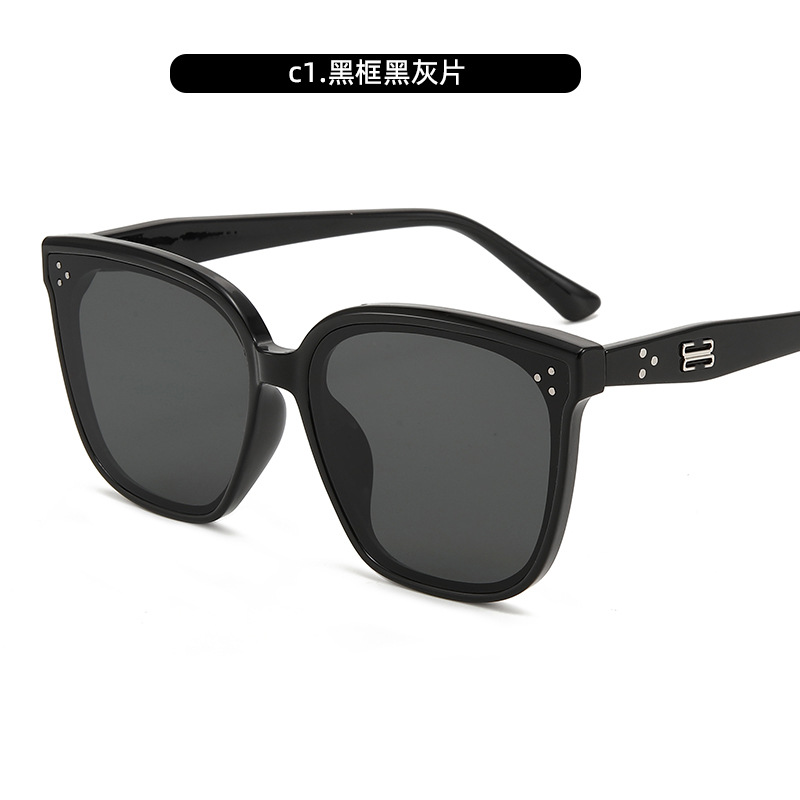 2024 nuevas gafas de sol de montura grande simple GM de moda retro anti-ultravioleta en vivo gafas de sol de sentido avanzado gafas de sol para mujer