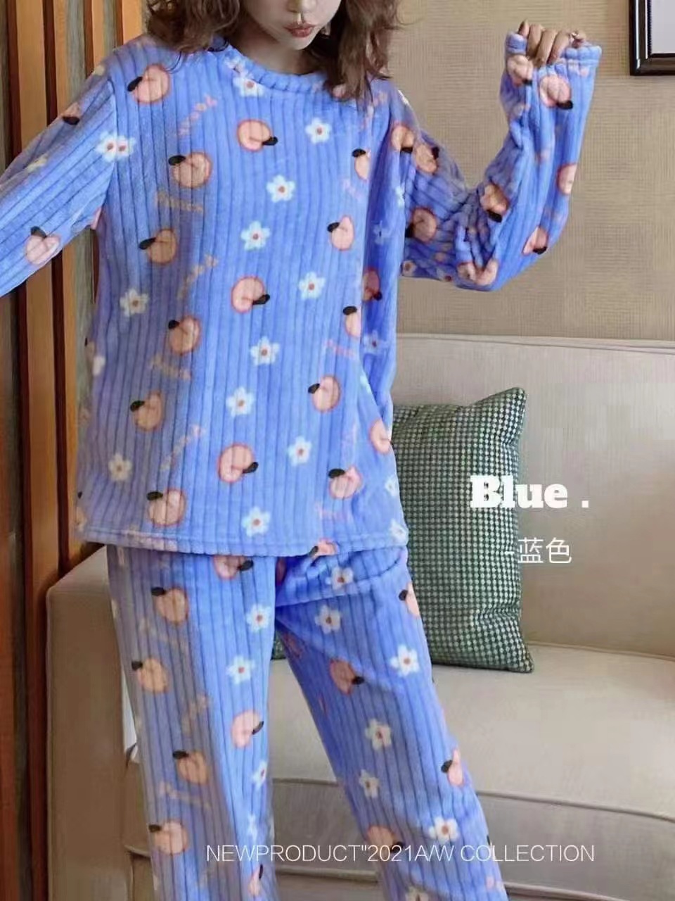 Five generations of peach blue