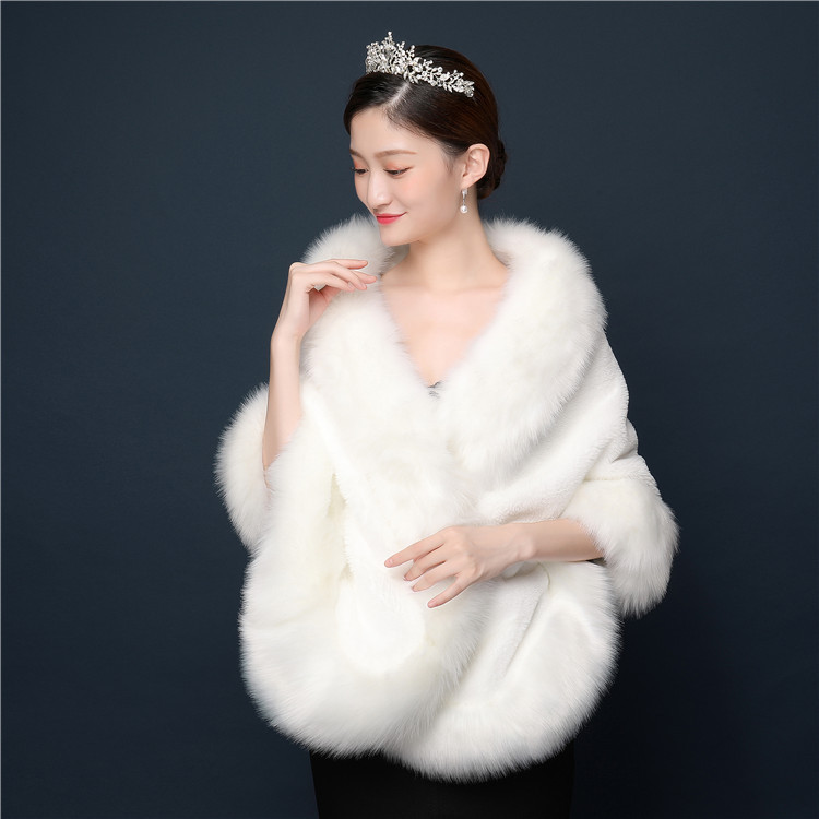 Thickened Plus-sized Fur Warm Scarf Coat Shawl