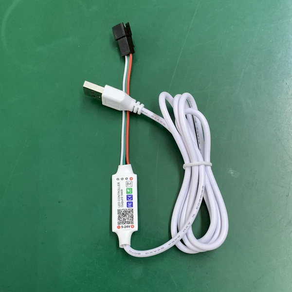 USB cable 1 meter white
