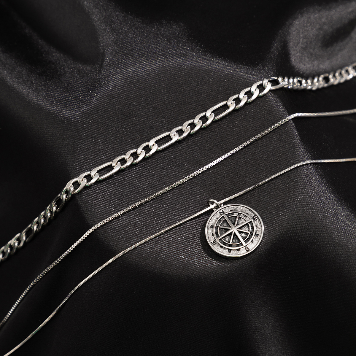 1 Piece Fashion Compass Alloy Plating Menu0027S Layered Necklaces