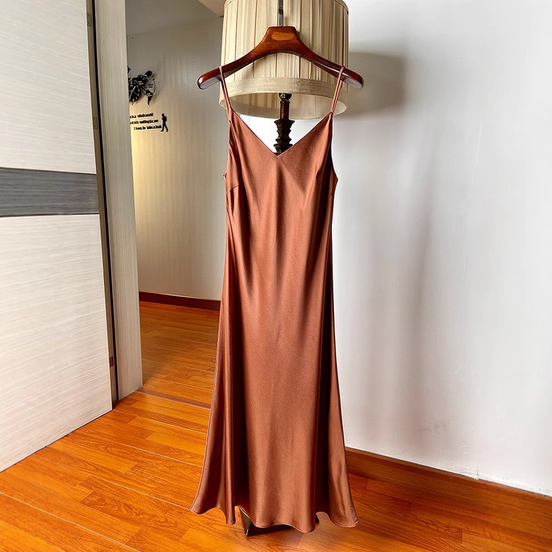 V-Neck Satin Silk Acetate Slip Skirt Mid-Length High-End Inner Base dress Summer Thin Dape
