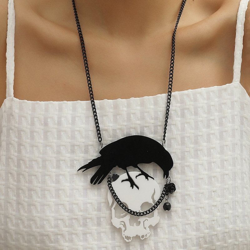 retro acrylic hollow human skull necklace wholesale Nihaojewelry