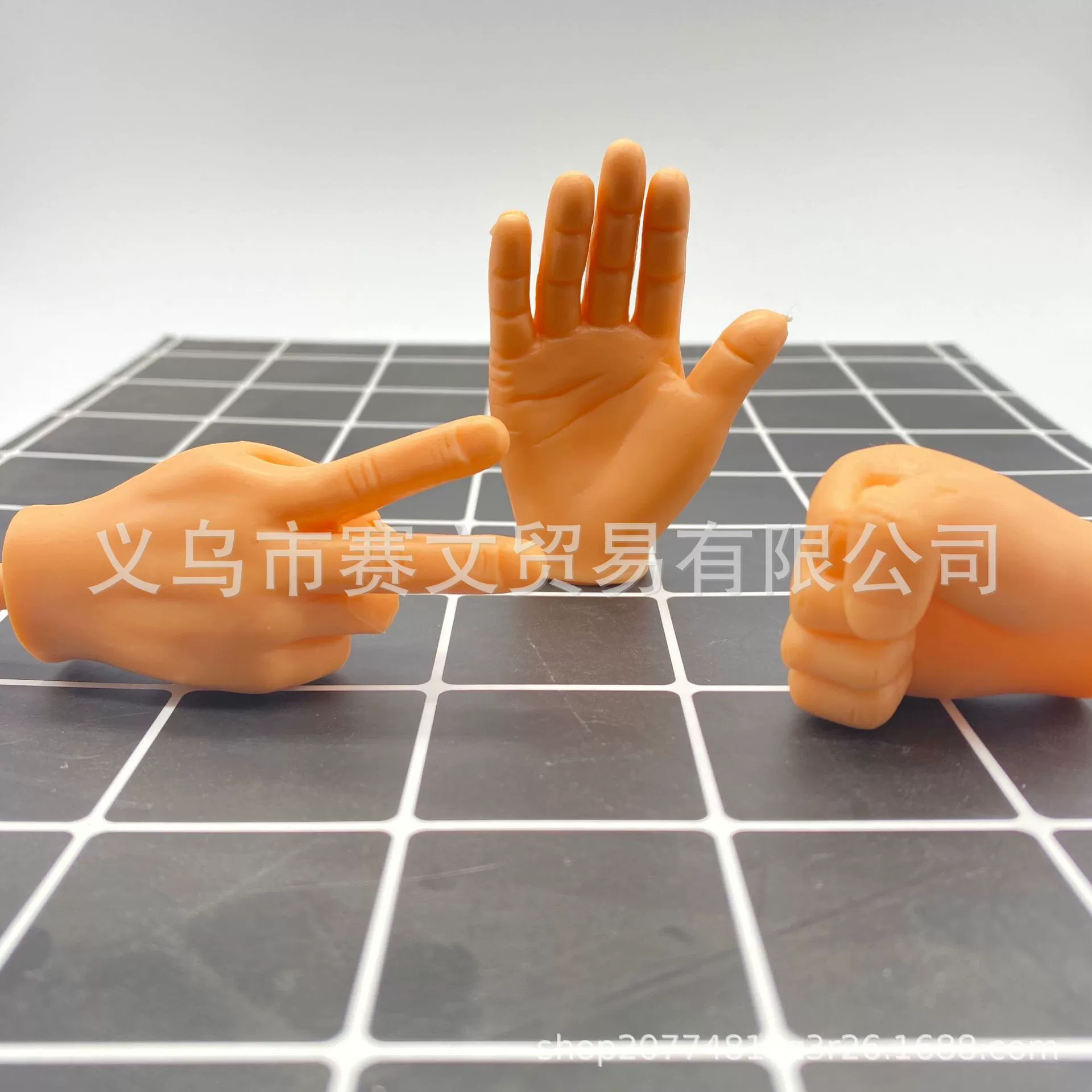 Трансграничное моделирование TPR маленькая ладонь дрожит в том же стиле с кошкой маленькая рука забавная игрушка для домашних животных ножницы каменная ткань