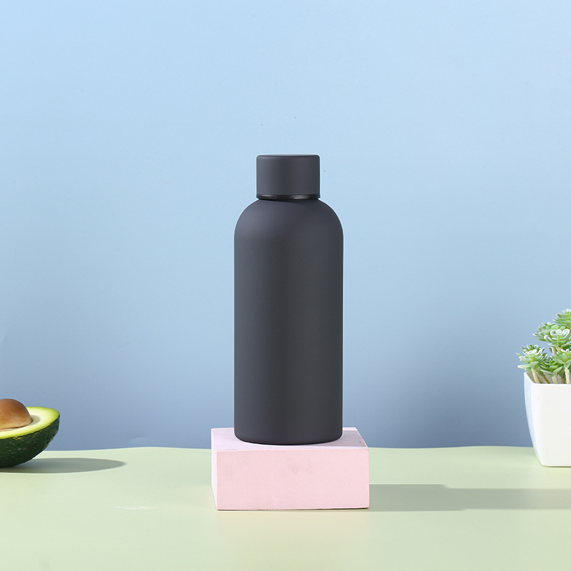 304 botella de coque de acero inoxidable taza de vacío pintura de goma deportes al aire libre hervidor de agua engrosada de doble capa taza de agua al por mayor