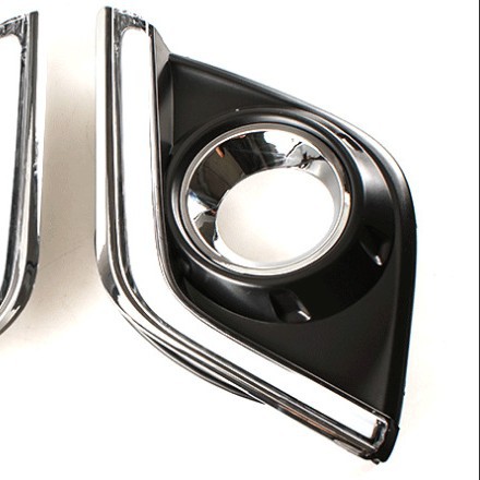 Aplicable a Toyota 15 16 años Herrax LED conjunto de luz de niebla frontal pickup led luz diurna luz de barra frontal