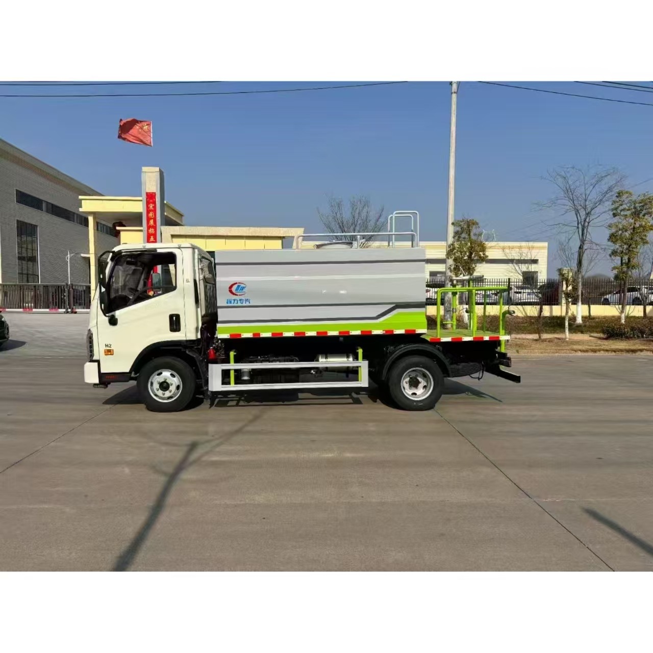 Chengli Brand National Vi Foton 7-Ton Blue Plate Sprinkler Truck Can Be Equipped with 30/ 40m Fog Cannons. C Certificate Can Be Registered Nationwide