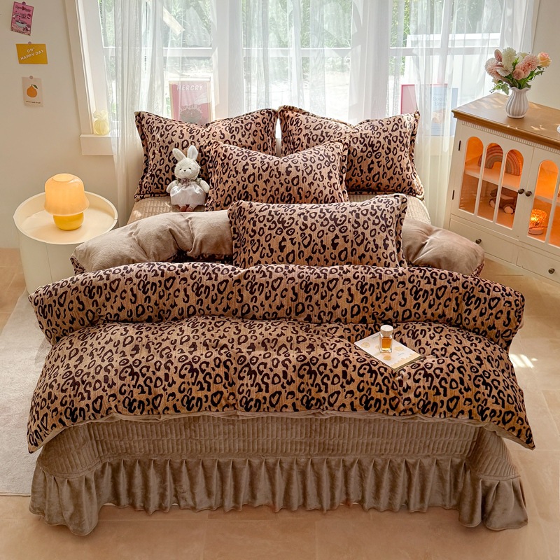 云裳-经典豹纹【亲肤保暖牛奶绒】