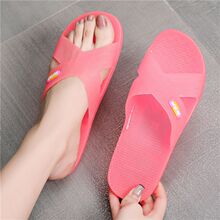 ��������Ьƽ��ԡ��ϴ��Ů�����K������Ь������ĥһ��������Ь