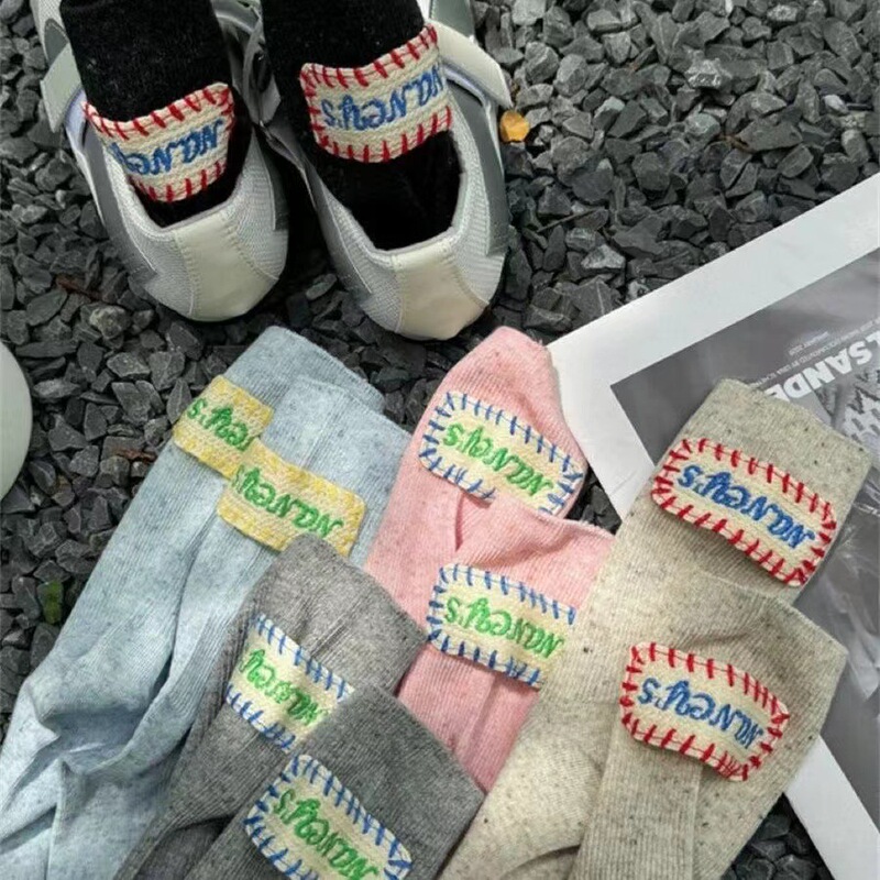 * Billion Diandian Looks Good! 100 Million Diandian High-End? European Personalized Handmade Cloth Label Fashionable Niche Trendyy Socks * Billion Diandian Looks Good! 100 Million Diandian High-End? European Personalized Handmade Cloth Label Fashionable Niche Trendyy Socks