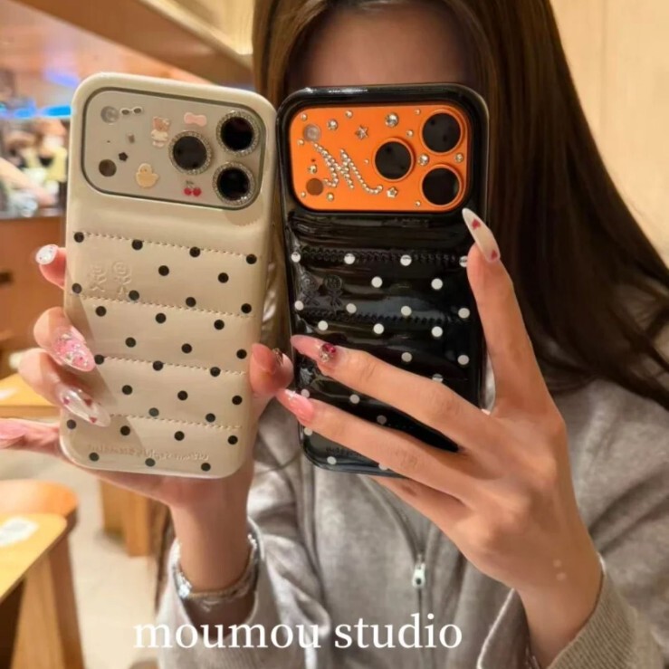 High-End down Jacket-Style Leather Polka Dot Case Suitable for iPhone 17 Pro Max, Apple 16 New Model, 15 Anti-Drop Phone Case High-End down Jacket-Style Leather Polka Dot Case Suitable for iPhone 17 Pro Max, Apple 16 New Model, 15 Anti-Drop Phone Case